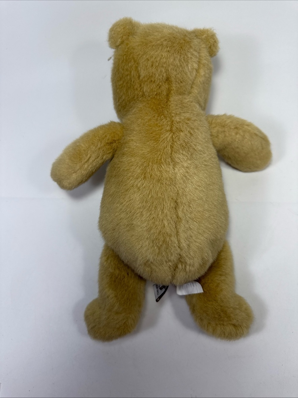 Gund Plush classic Winnie the Pooh in Soft Golden Brown coat - Picture 6 of 10